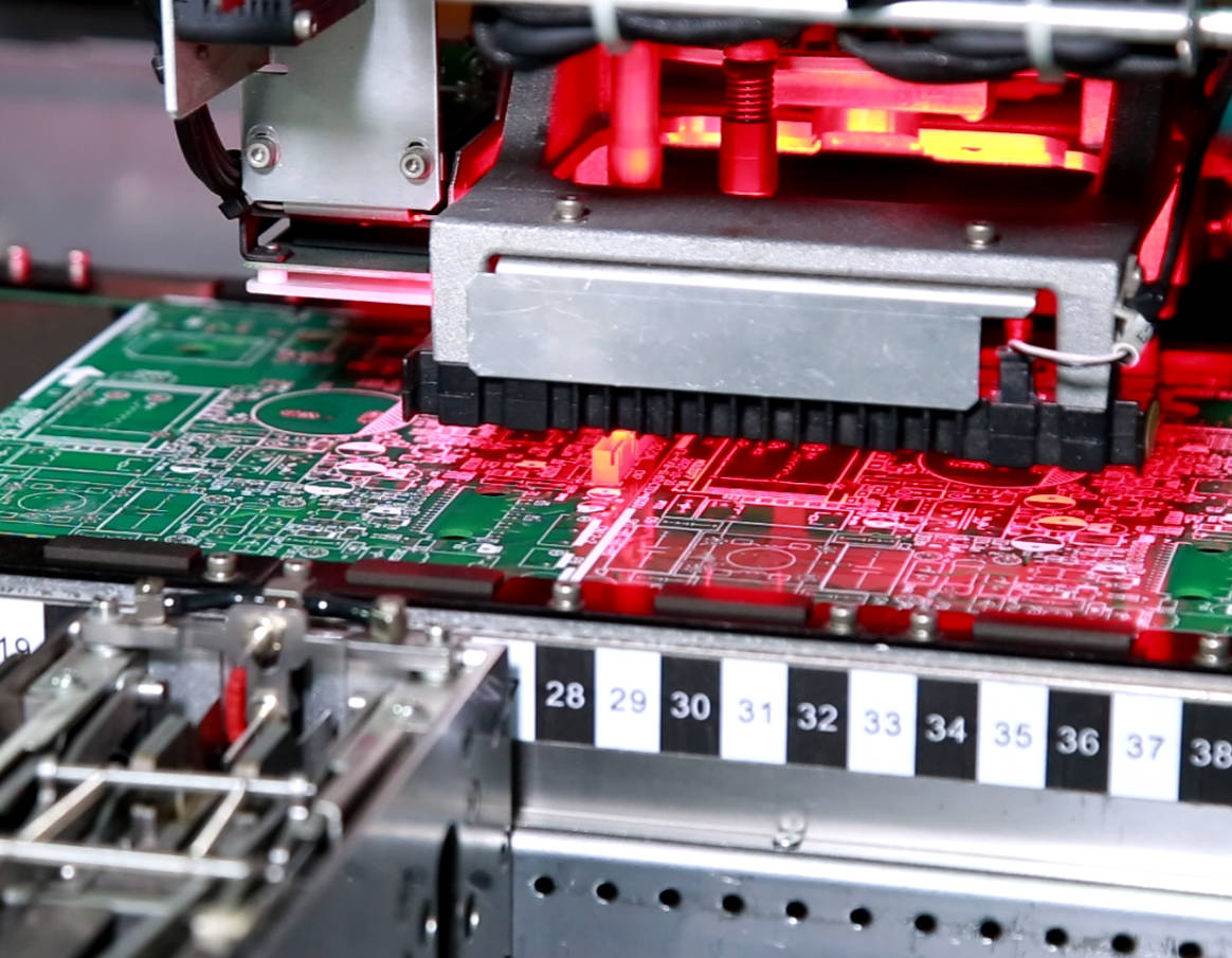 插件機激光識別電子制造行業的新技術