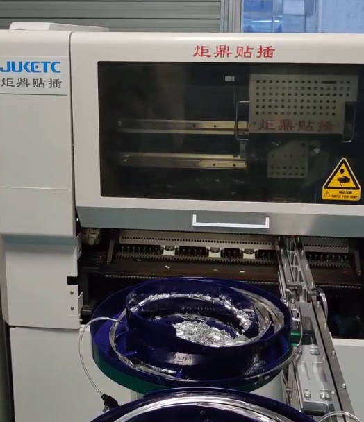 小型家電電路板標準插件機推動小型家電升級轉型